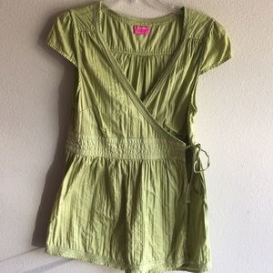 BCBG LIGHT GREEN top